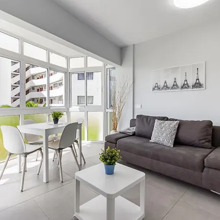 Rising Sun In Complex Terrazas Apartment *